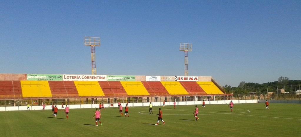 Boca y Patria sumaron minutos de fútbol