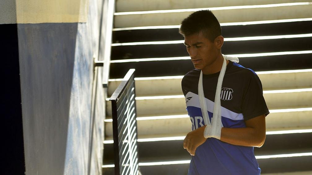 Aldo Araujo: «Es la misma lesión; sólo falta decidir qué van a hacer conmigo»