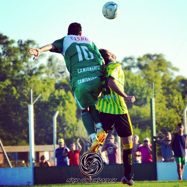 Zona 4: Aplastante goleada y punta para Rivadavia