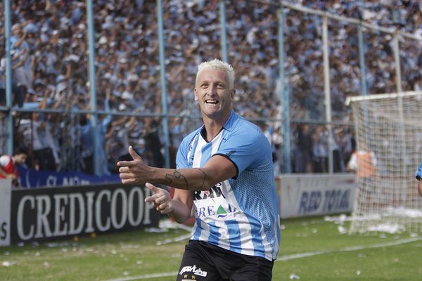 Stang: «Vengo a ayudar y dar mi grano de arena» [AUDIO]