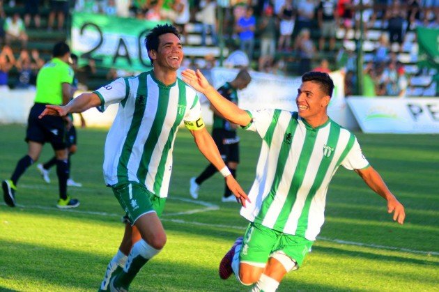 Estudiantes empató con Almagro sin goles