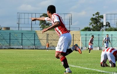 Cantó la primera