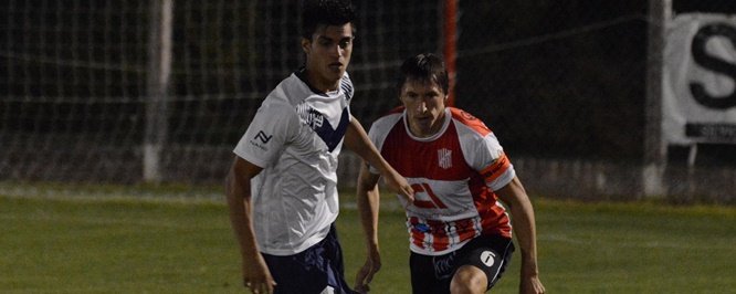 Rivadavia sacó pecho en la adversidad y se llevó los tres puntos