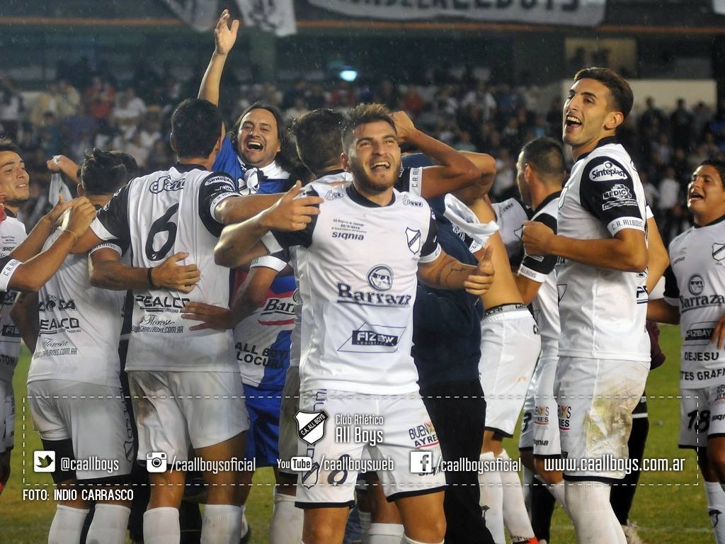 Floresta está de fiesta: All Boys goleó a Chicago en el clásico