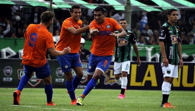 Talleres lo ganaba pero por un error de Caranta le empataron