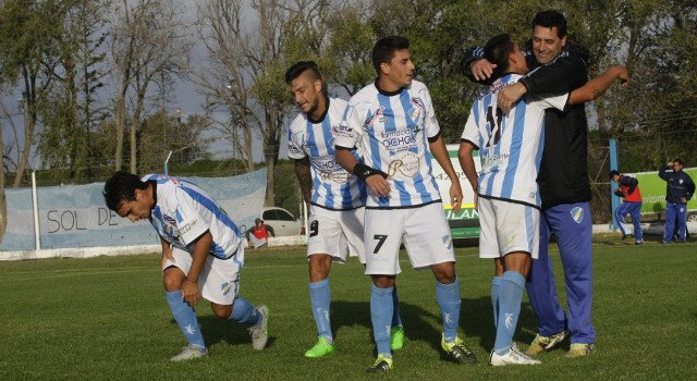 Racing, Sol de Mayo y Cruz del Sur los clasificados en la Patagonia