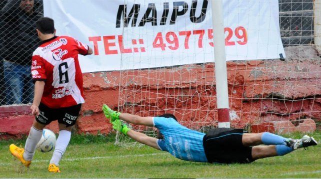 Gimnasia igualó ante Maipú y se subió a la cima