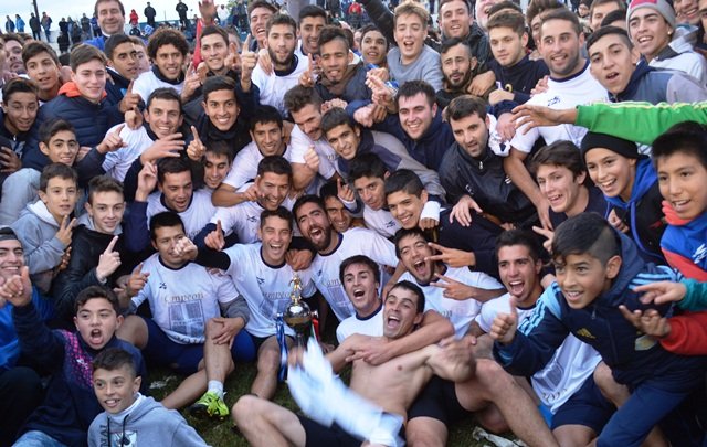 Atenas, una vuelta a lo grande