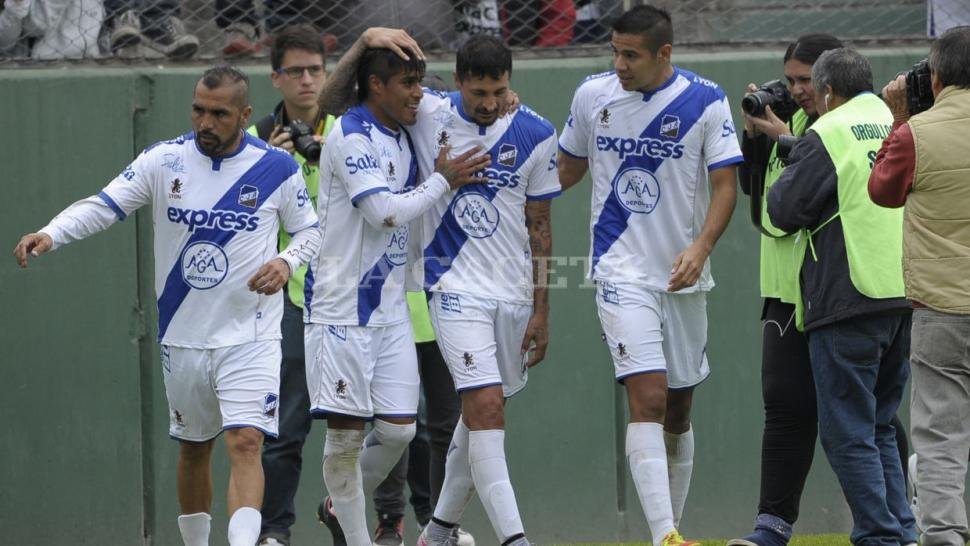 Juventud Antoniana lo dio vuelta y viaja con ventaja a Villa Ramallo
