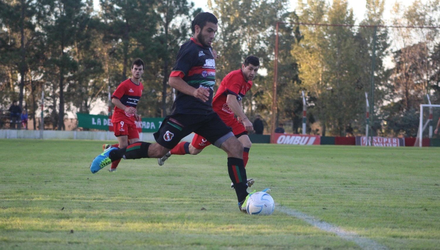 Sportivo venció a Depro y quedó cerca de clasificar