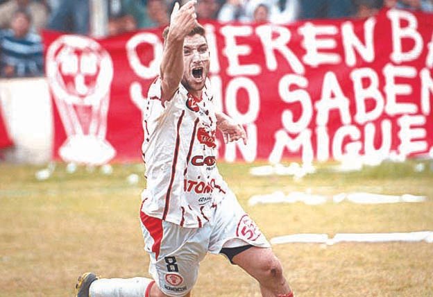Cámara: «El hincha de Huracán tiene un amor incondicional»