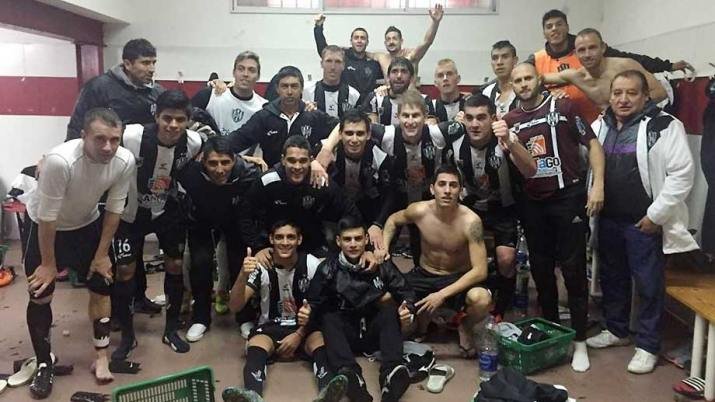 El Ferro cortó la sequía y salió del descenso