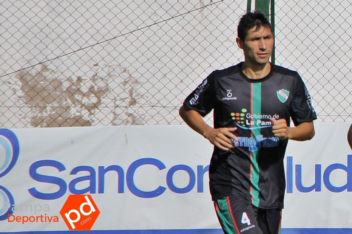 Pedernera: «Con el plantel que tenemos podemos pelear el ascenso»