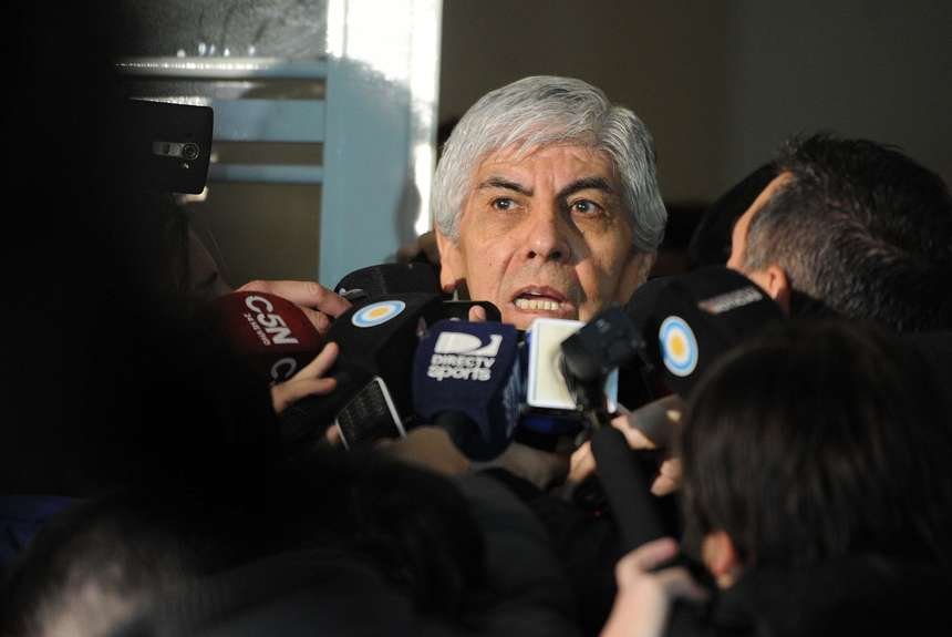 Moyano: «»Mi corazón deportivo lo tengo en el Rojo y mi corazón laboral en Camioneros»