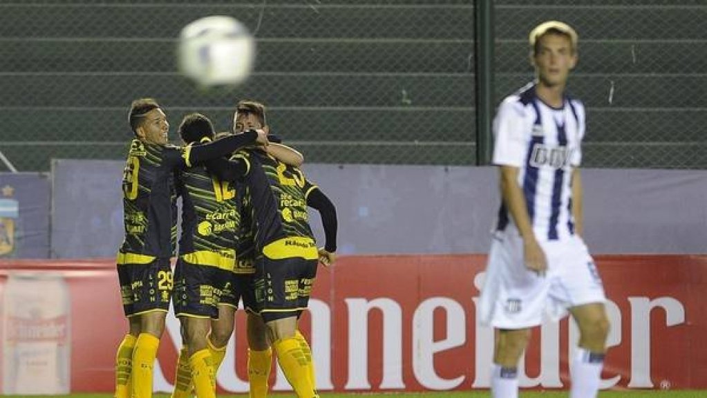 Chau a la Copa y al invicto