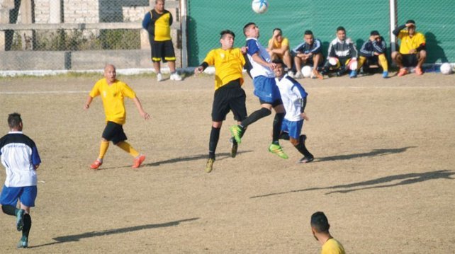 Rincón derrotó a Palmira en un amistoso