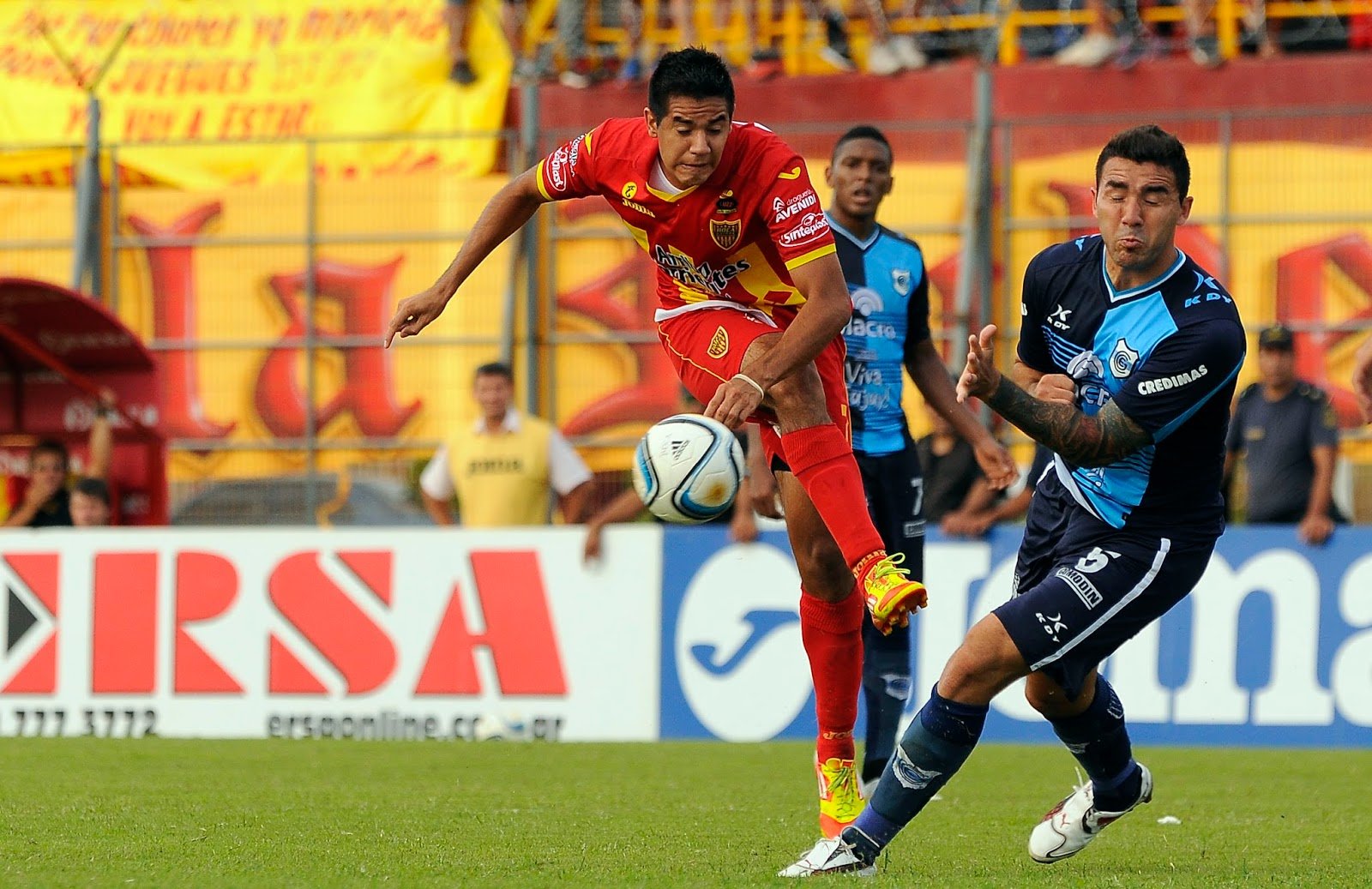 El Santo se quedó sin Montero, pero tiene dos a la vista
