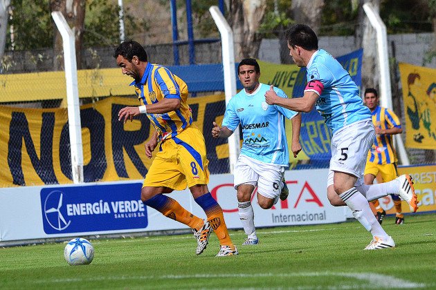 Fernández se queda en Juventud de San Luis