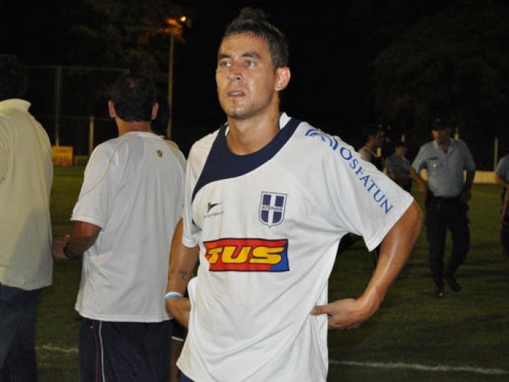 Atenas se sigue armando