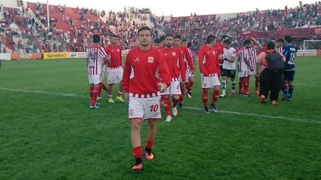 San Martín (T) pagó caro sus errores y perdió ante Gimnasia de Jujuy