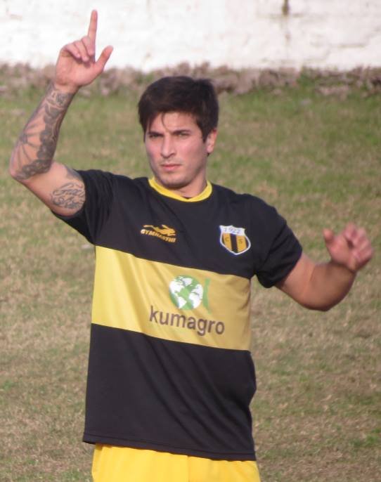 Tomas Pavone deja Sportsman