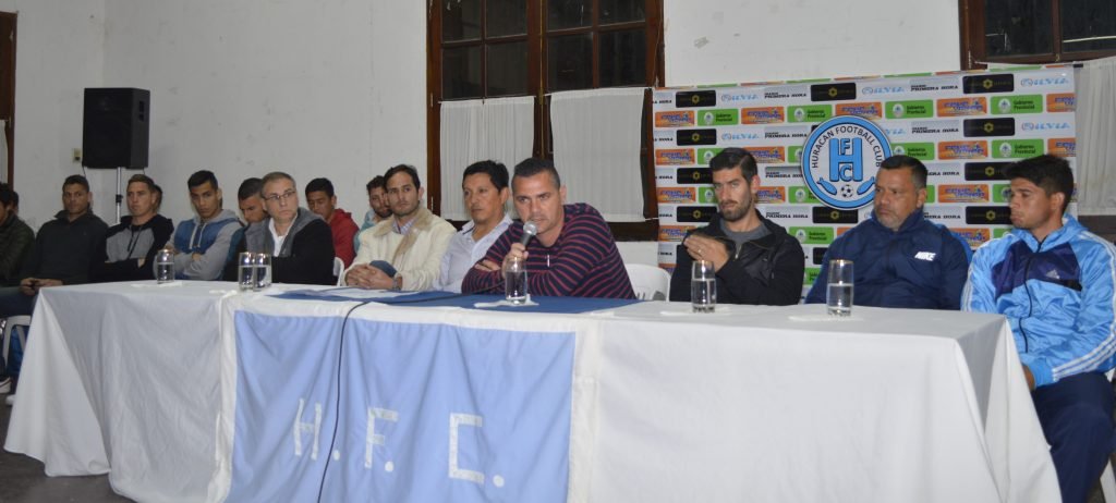 El “Sabalero» goyano presentó oficialmente su cuerpo técnico y plantel