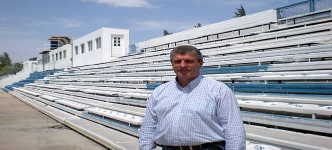 Eliceche: “Comenzar un torneo con 800 mil pesos es una irresponsabilidad”