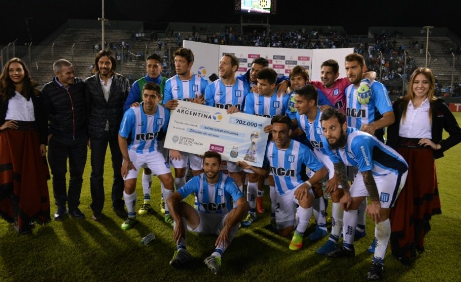 El Racing de Úbeda debutó con un triunfo ante Olimpo