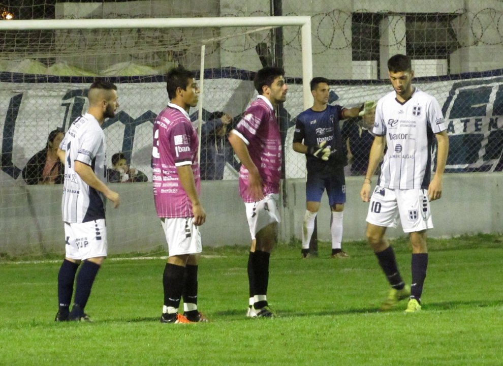 Sarmiento Leones Atenas (Sarmiento Web)