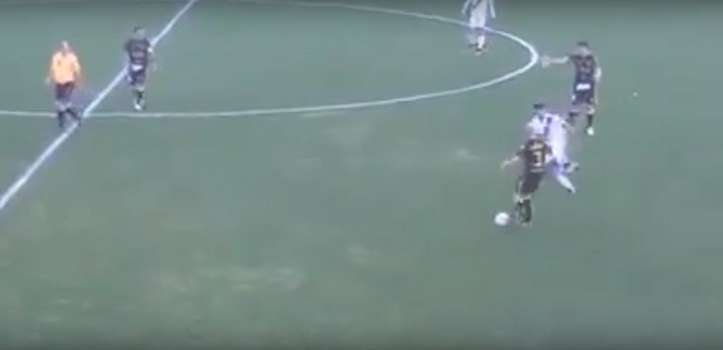 Tremendo caño en el clásico