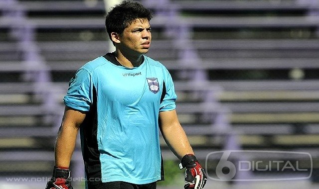 Guaraní sumó un arquero uruguayo