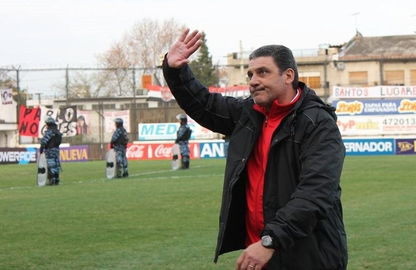 Aníbal Biggeri dejó de ser el entrenador de Los Andes