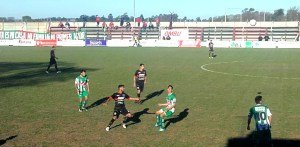 Sportivo Las Parejas le ganó a Unión y salió del fondo