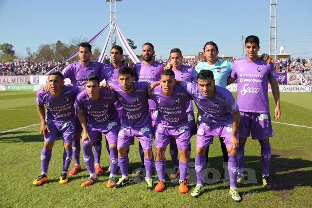 Dálmine va por la punta