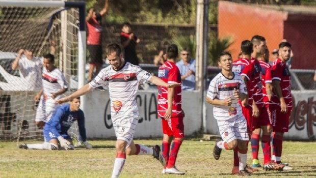 Defensores De Esquiú - Guemes