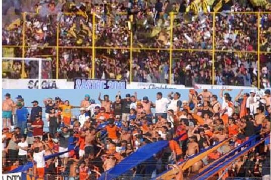 Deportivo Madryn vs Roca: Con visitantes