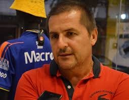 Julio Koropeski se aleja temporalmente de Crucero del Norte