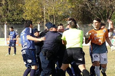 Zona Centro «B» – Fecha 5 – Estudiantes goleó y sigue puntero