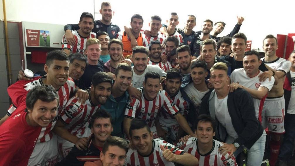 Victoria y goleada de Instituto