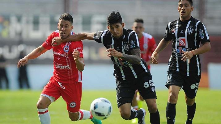 Valioso punto para Central Córdoba
