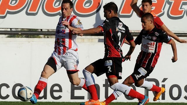 El Decano enterró al Funebrero, a domicilio