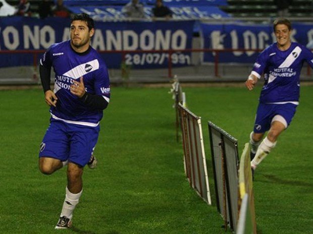 Brian Uribe: «La única manera de ganarle a cualquier equipo es entregando al 100»