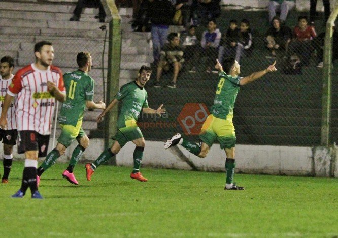 Ferro de Pico le ganó a Rivadavia