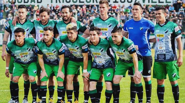 Una enfermería: Villa Mitre juega el sábado y tiene 10 lesionados