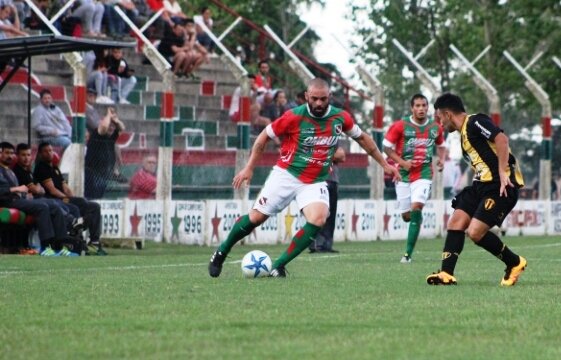 Sportivo le ganó a Libertad y se prendió arriba