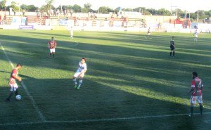 Sportivo Las Parejas goleó a Gimnasia y quedó a un paso de clasificar