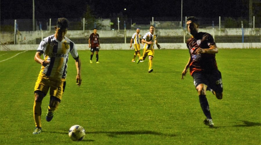 Central Córdoba festejó en Tandil y quedó a tiro de la punta