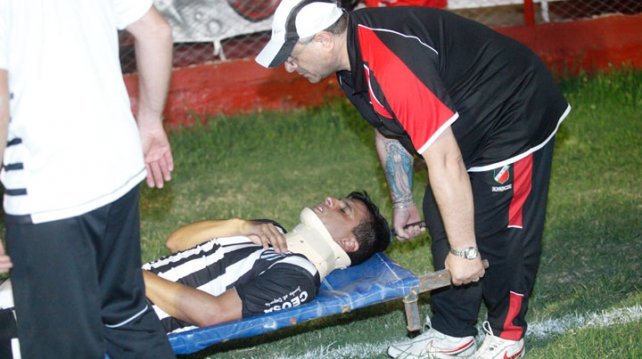 Curbelo debió ser trasladado al hospital por un golpe en la cabeza