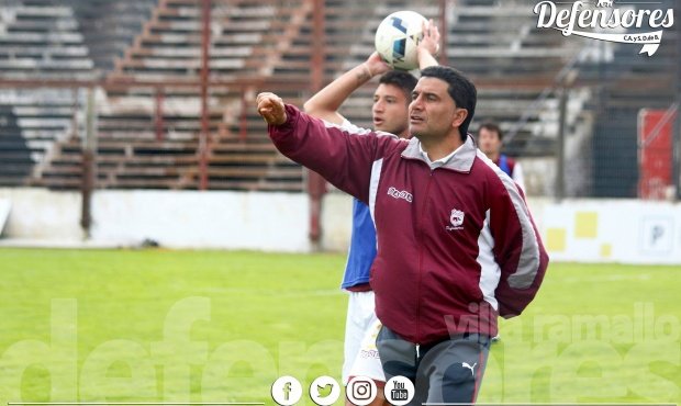 Pancho Martínez se fue de Defensores