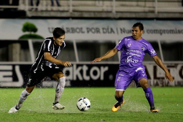 Central Córdoba se sacó la mufa y volvió a festejar ante Villa Dálmine